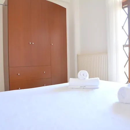 Emmanuel's Summer House Apartment Sozopoli