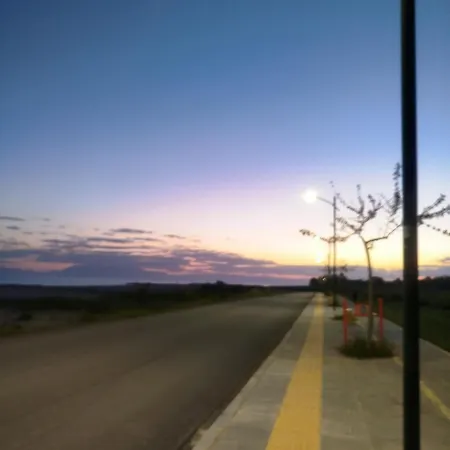 Emmanuel's Summer House 소조폴리